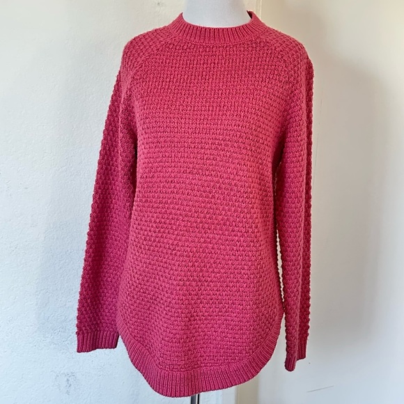 St. John's Bay Pink Knit Crew Neck Pullover Sweater Petite Small - Picture 1 of 7